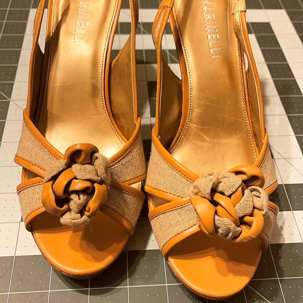 A. Marinelli 9.5 Swan shoes, natural, with rose knot and peep toe. Springtime!!